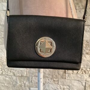Kate Spade Newbury Lane Sally Crossbody in black